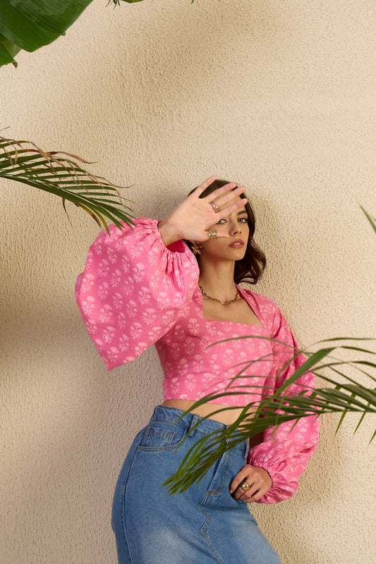 Miss me yet? Top in pink Fleur print