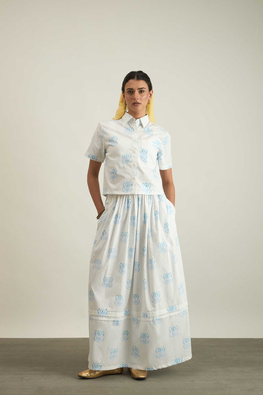Willow Skirt in White Flower Child Print